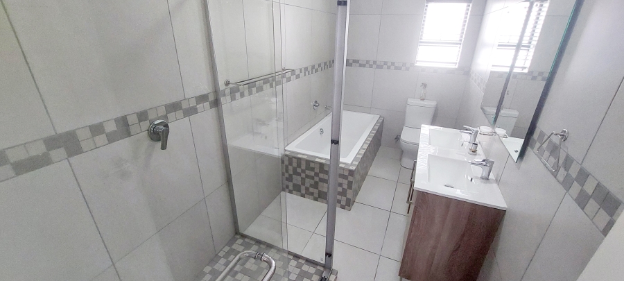 3 Bedroom Property for Sale in Blue Mountain Village Western Cape